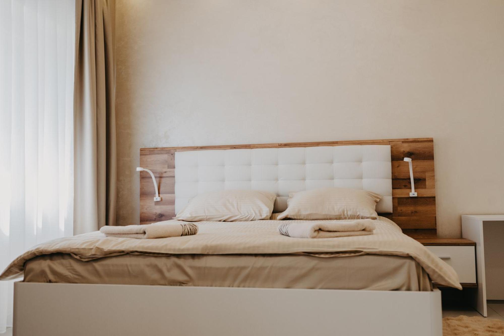 Prenociste Park Bed & Breakfast Modrica Exterior photo