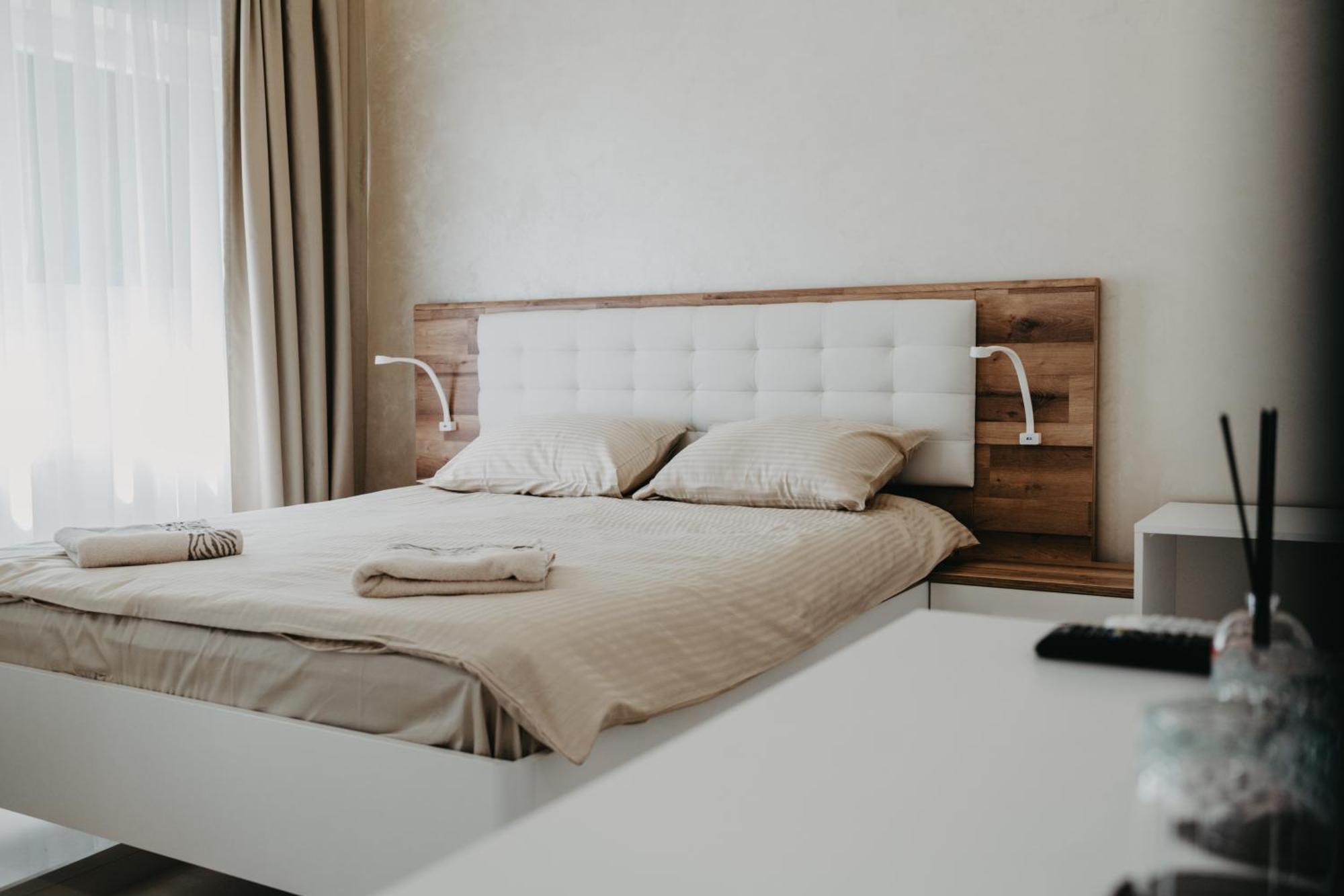 Prenociste Park Bed & Breakfast Modrica Exterior photo