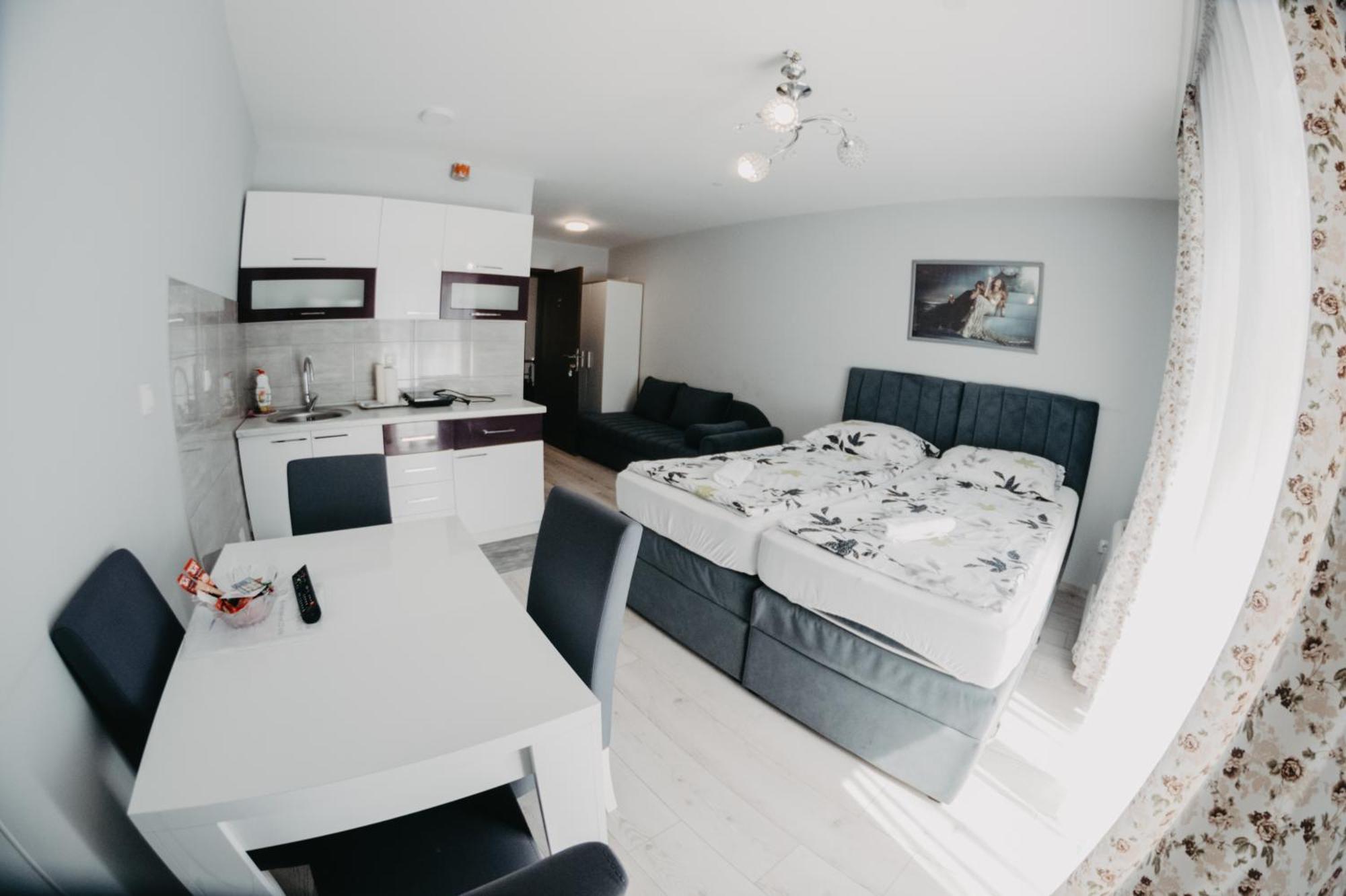 Prenociste Park Bed & Breakfast Modrica Exterior photo