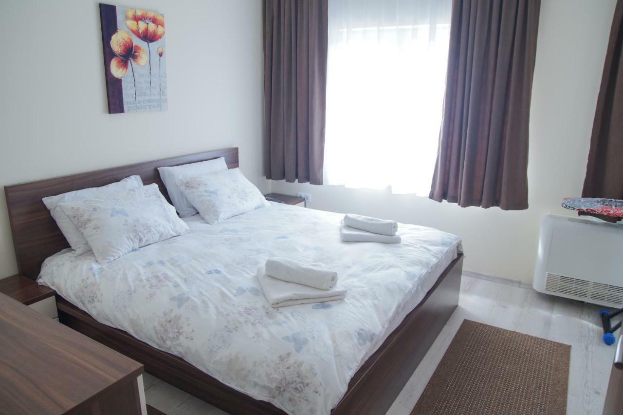 Prenociste Park Bed & Breakfast Modrica Exterior photo